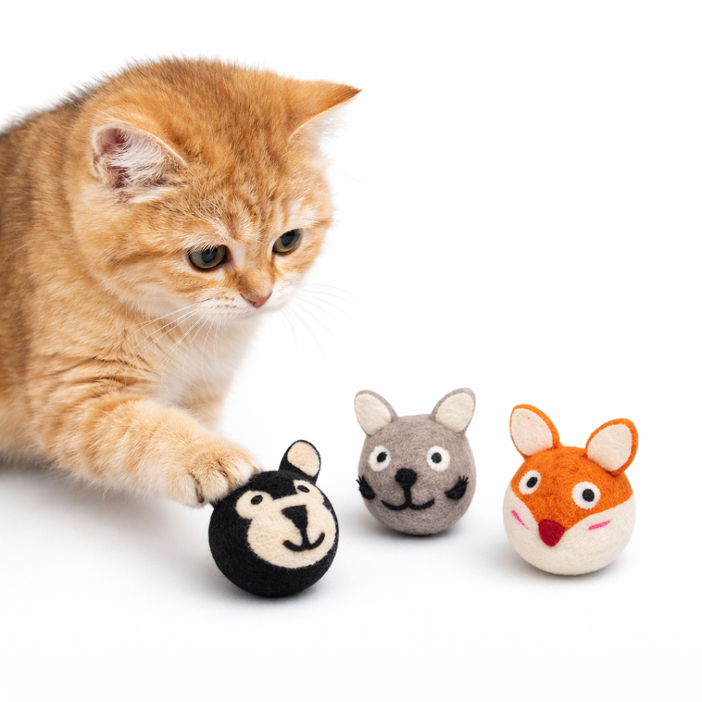 Colorful Felt Cat Ball Toy with Bell Sounds for Cats